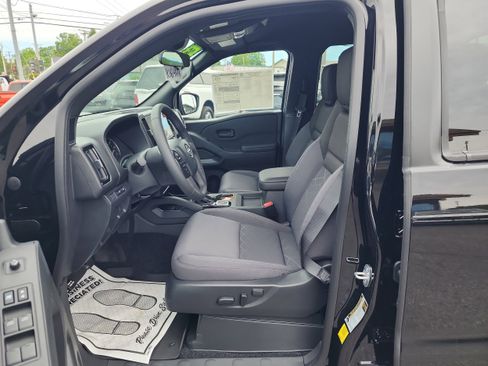 New 2026 Nissan Frontier SV AWD/4WD image 11