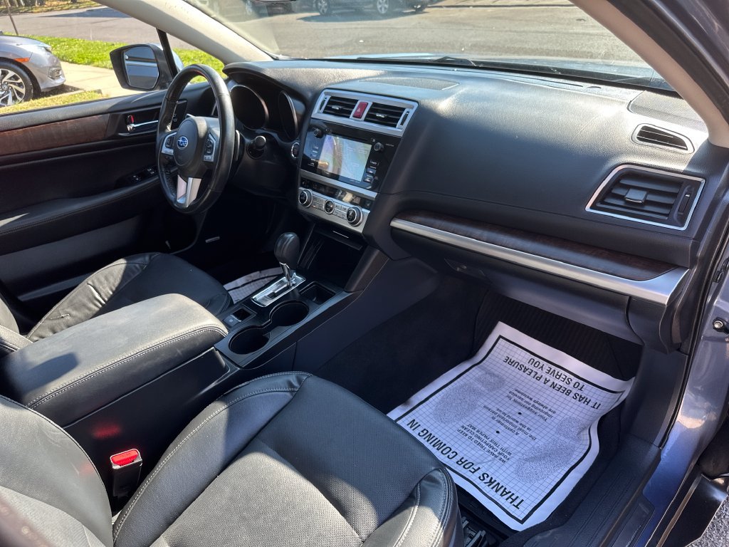 Used 2017 Subaru Outback 2.5i Limited AWD/4WD image 23