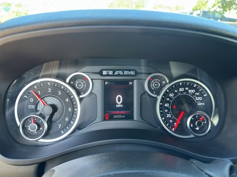Used 2025 RAM 2500 Big Horn AWD/4WD image 26