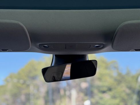 Used 2020 Tesla Model 3 Standard Range Plus image 48