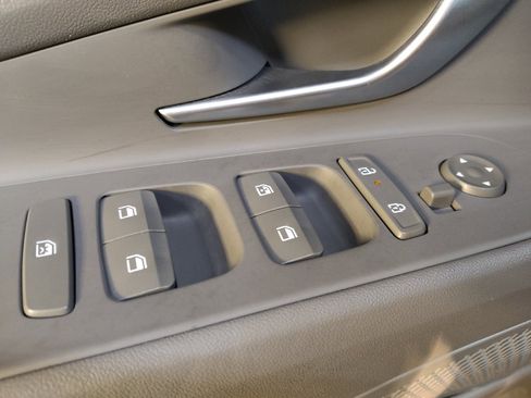 Used 2024 Hyundai Elantra SEL w/ Convenience Package FWD image 27