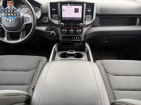Used 2022 RAM 1500 Big Horn AWD/4WD image 10