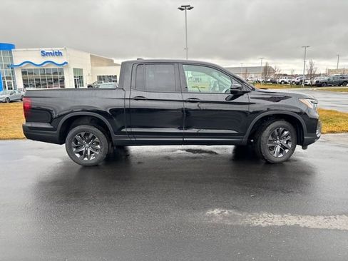 New 2025 Honda Ridgeline Sport image 2