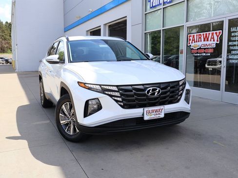 Used 2022 Hyundai Tucson Blue AWD/4WD image 35