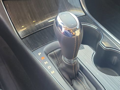 Used 2016 Chevrolet Impala LT w/ Convenience Package image 32