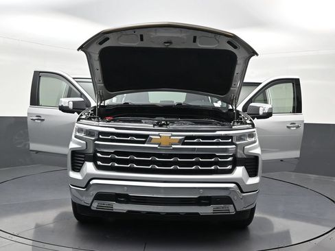 Used 2022 Chevrolet Silverado 1500 LTZ RWD image 40