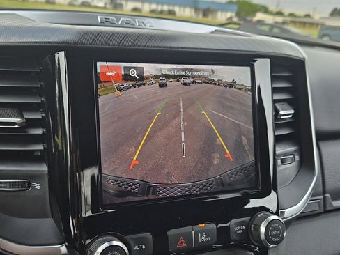 New 2026 RAM 1500 4x4 Crew Cab image 23
