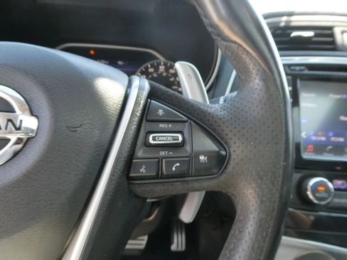 Used 2016 Nissan Maxima SR FWD image 21