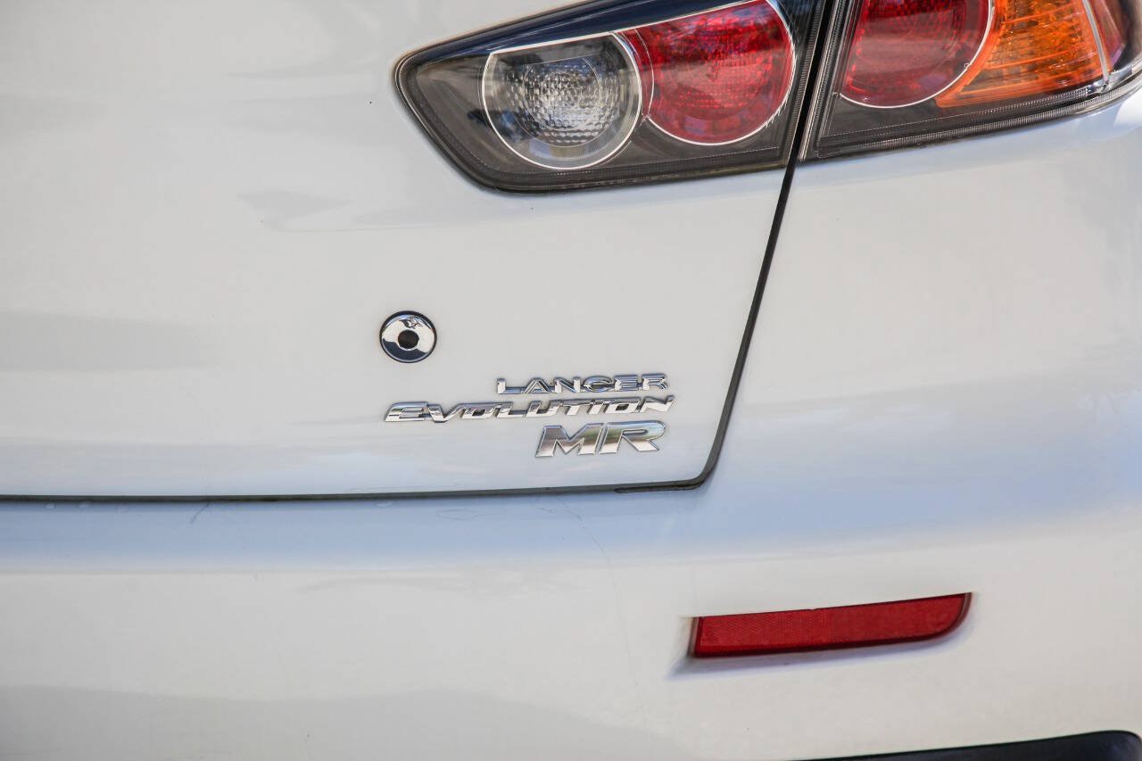 Used 2011 Mitsubishi Lancer Evolution MR AWD/4WD image 14