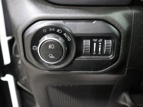 Used 2021 Jeep Gladiator Mojave AWD/4WD image 29