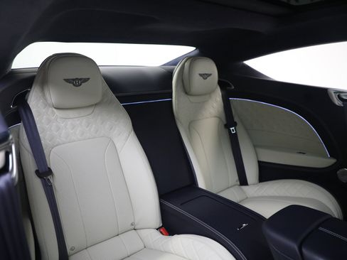 Used 2024 Bentley Continental GT Speed image 27