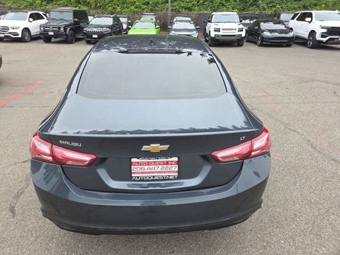 Used 2021 Chevrolet Malibu LT FWD image 24