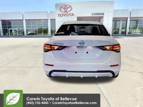 Used 2025 Nissan Sentra SV image 22