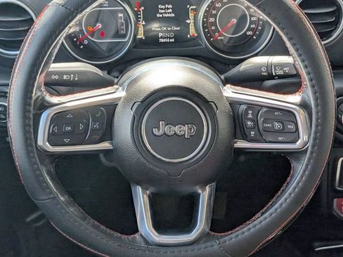 Used 2020 Jeep Gladiator Rubicon image 16