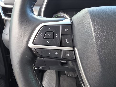 Certified 2022 Toyota Highlander XLE image 32