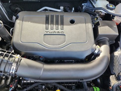 Used 2024 Chevrolet Blazer Premier w/ Driver Confidence II Package image 18