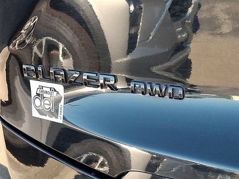 Used 2022 Chevrolet Blazer RS w/ Enhanced Convenience Package AWD/4WD image 31
