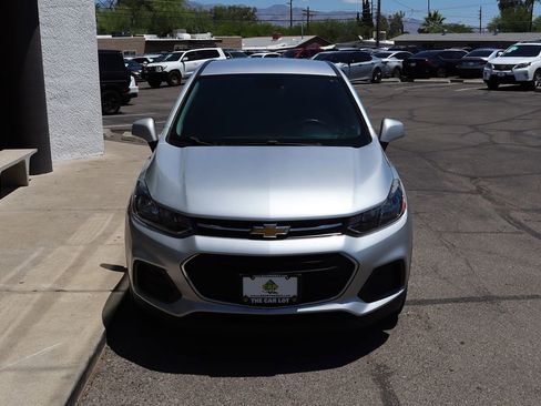 Used 2020 Chevrolet Trax LS w/ Tint and Cruise Package FWD image 15
