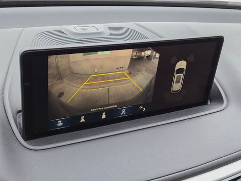 Certified 2023 Acura MDX FWD w/ Technology Package image 11