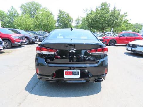 Used 2018 Hyundai Sonata SE FWD image 3