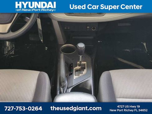 Used 2014 Toyota RAV4 XLE FWD image 19