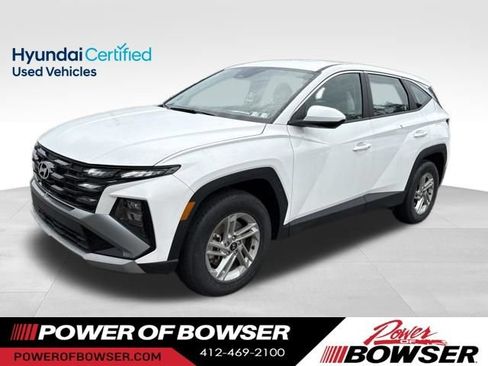 Used 2025 Hyundai Tucson SE AWD/4WD image 1
