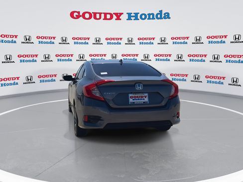 Used 2017 Honda Civic EX image 7