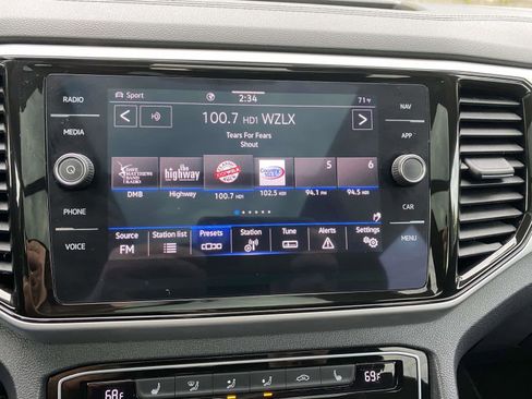 Certified 2023 Volkswagen Atlas SEL AWD/4WD image 15