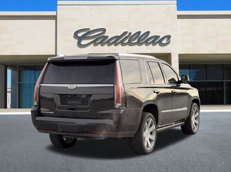 Used 2015 Cadillac Escalade Premium video 3