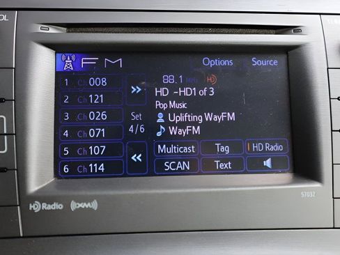 Used 2014 Toyota Prius Three image 26