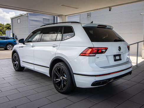 Used 2023 Volkswagen Tiguan SE R-Line FWD image 12