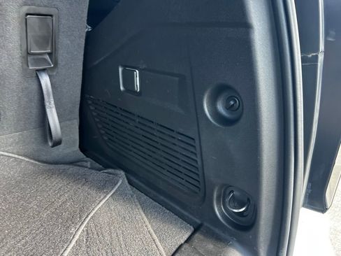 Used 2022 Chevrolet Tahoe LS w/ Driver Alert Package image 27