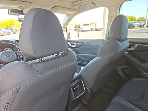 Used 2023 Subaru Forester Premium image 10