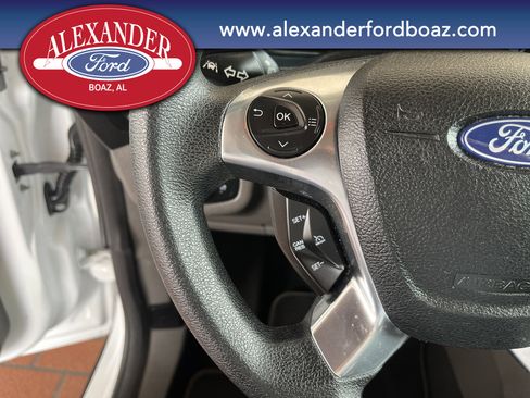 Used 2020 Ford Transit Connect XLT image 25