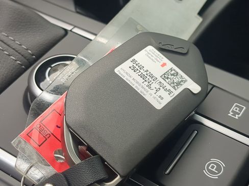 New 2026 Kia Sorento LX image 27