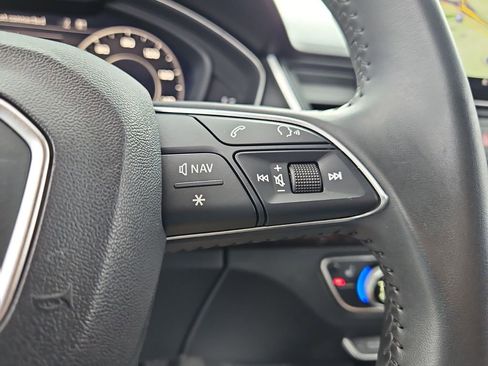 Used 2020 Audi Q5 2.0T Premium Plus w/ Premium Plus Package image 27
