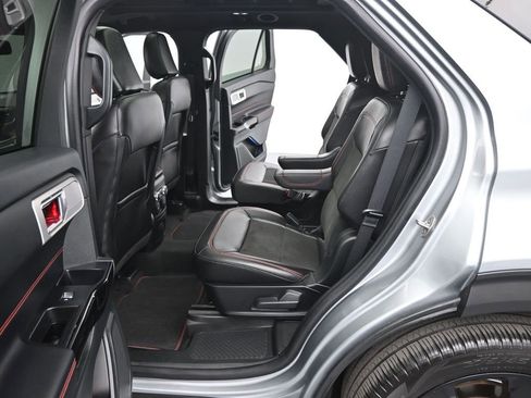 Used 2023 Ford Explorer ST-Line w/ Class IV Trailer Tow Package image 20