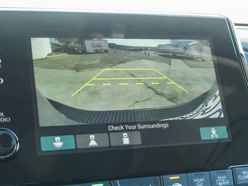 Used 2023 Honda Odyssey EX-L image 25