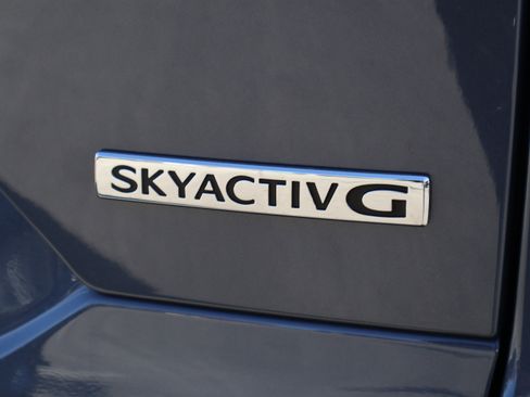 New 2025 MAZDA CX-5 Carbon Edition image 17