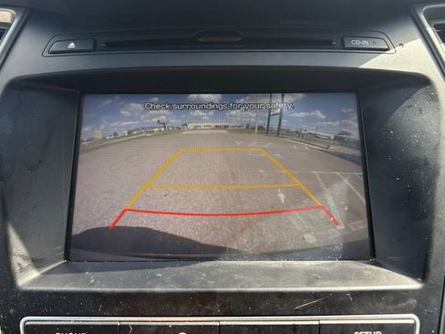 Used 2018 Hyundai Santa Fe Sport w/ 2.4L Value Package 02 image 21