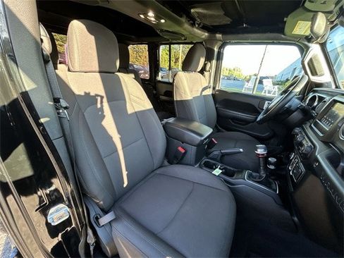Certified 2022 Jeep Wrangler Unlimited Sport image 24