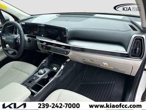 New 2026 Kia Sorento EX FWD image 13