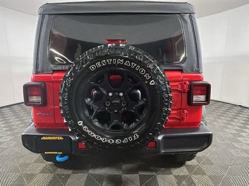 Used 2023 Jeep Wrangler Unlimited w/ Cold Weather Group AWD/4WD image 4