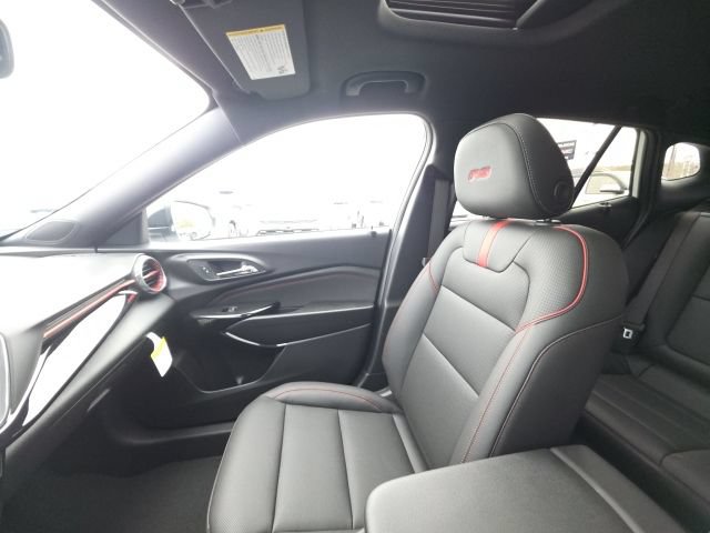 New 2026 Chevrolet Trax RS w/ Sunroof Package FWD image 24
