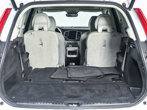 Certified 2023 Volvo XC90 B6 Ultimate w/ Protection Package image 32