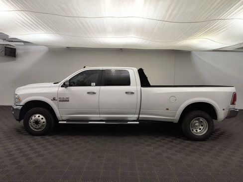 Used 2015 RAM 3500 Laramie image 2