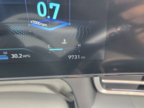 Certified 2025 Hyundai Elantra SEL FWD image 27