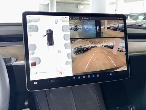 Used 2023 Tesla Model Y Performance image 26