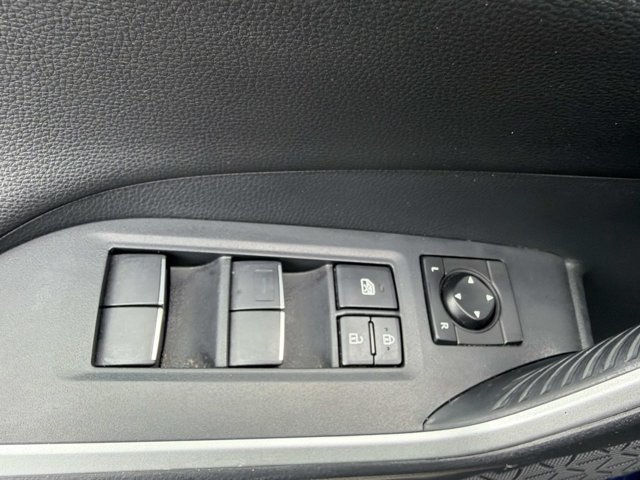 Used 2019 Toyota RAV4 XSE AWD/4WD image 8