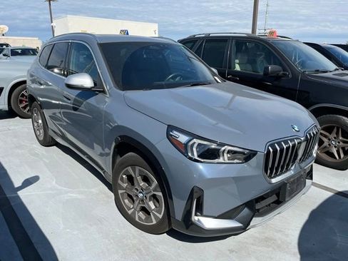Used 2023 BMW X1 xDrive28i w/ Convenience Package image 3